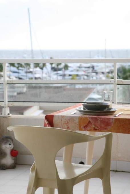 Apartment Standing Vue Entre Cannes Et Antibes Golfe-Juan