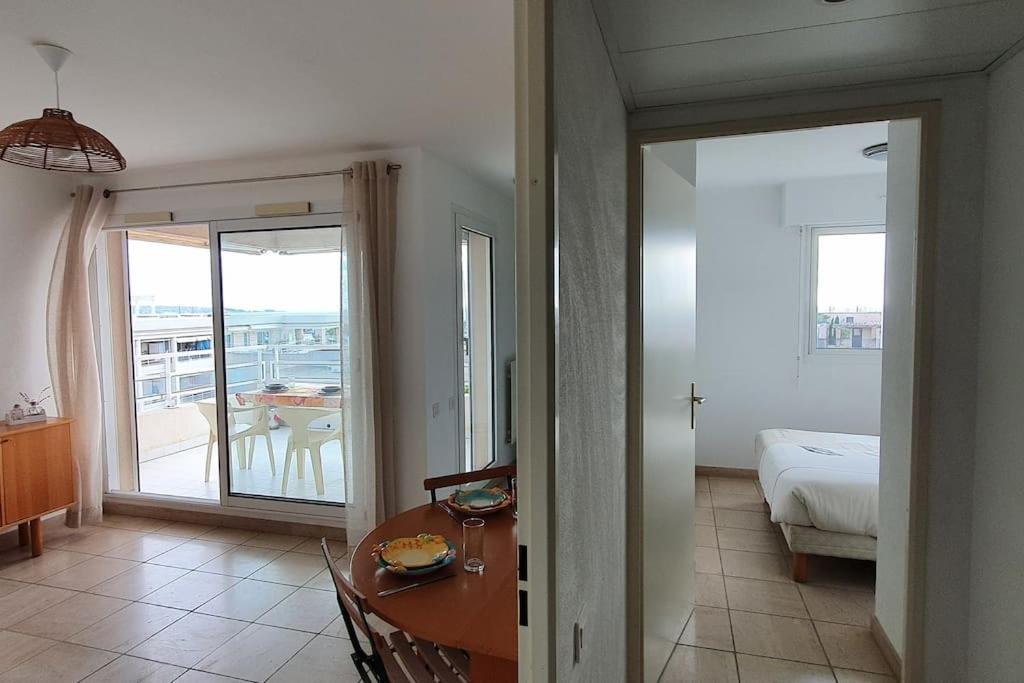 Standing Vue Entre Cannes Et Antibes Golfe-Juan